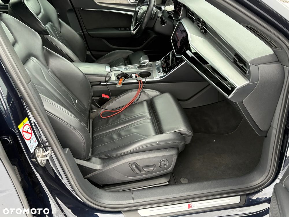 Audi A6 Avant - 25