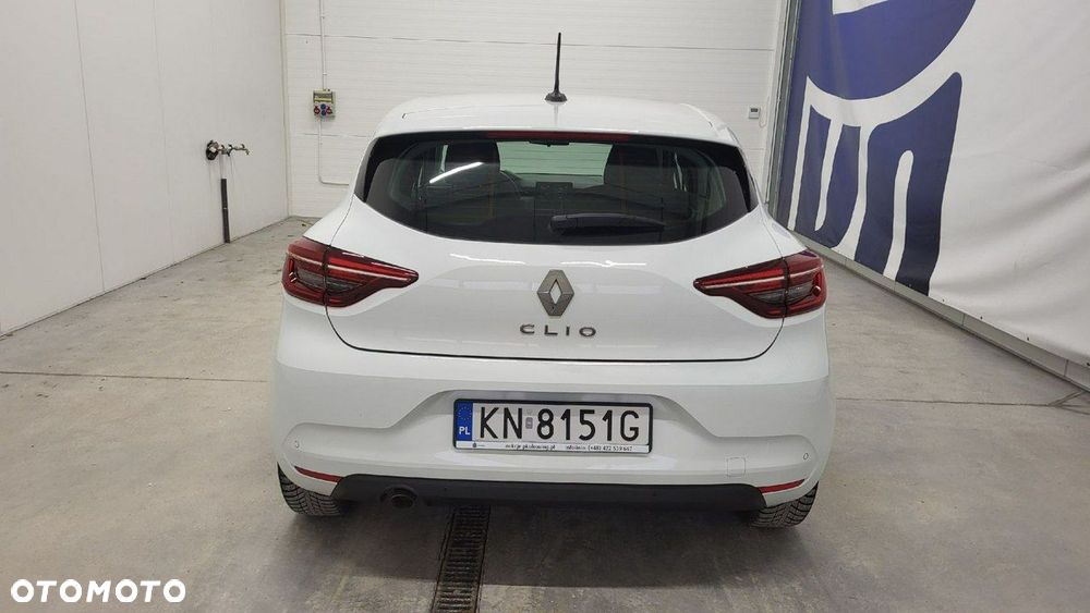 Renault Clio - 7