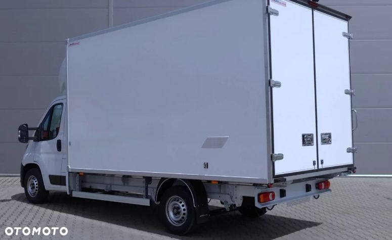 Toyota Proace Max Kontener - 3