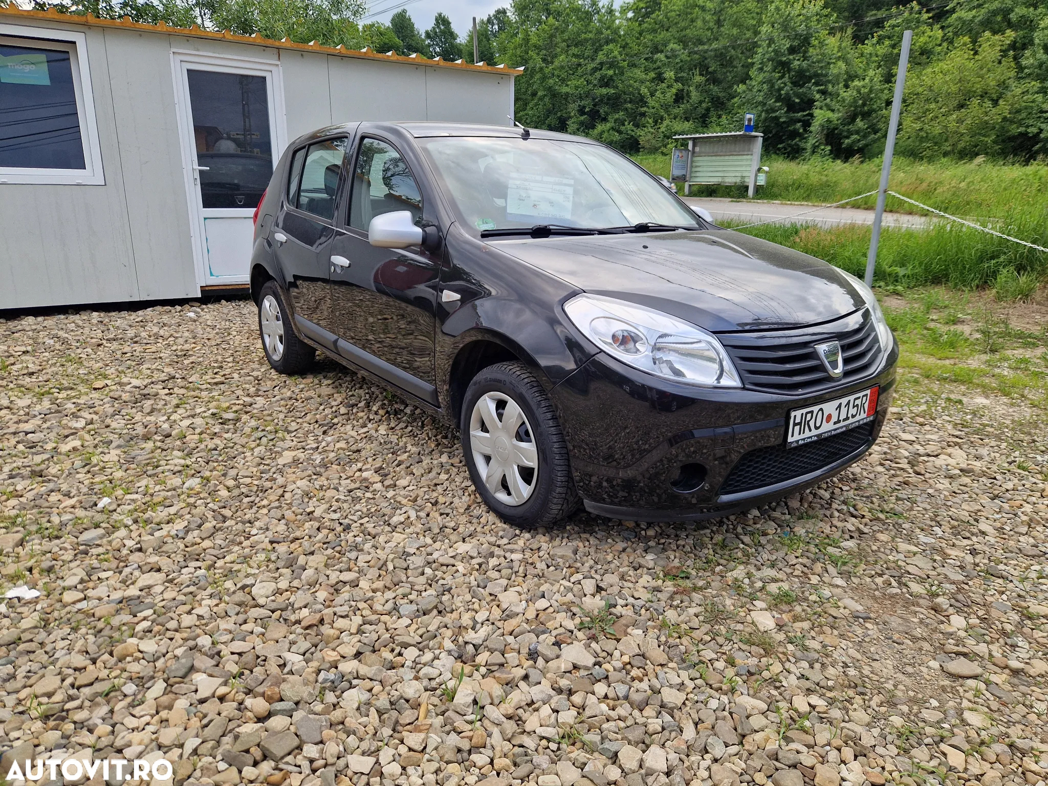 Dacia Sandero 1.2 16V 75 Laureate - 2