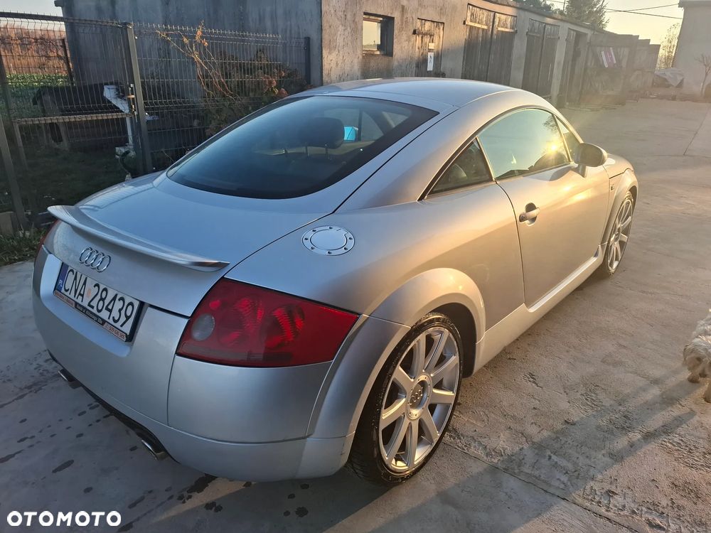 Audi TT Coupé 1.8T Quattro - 7
