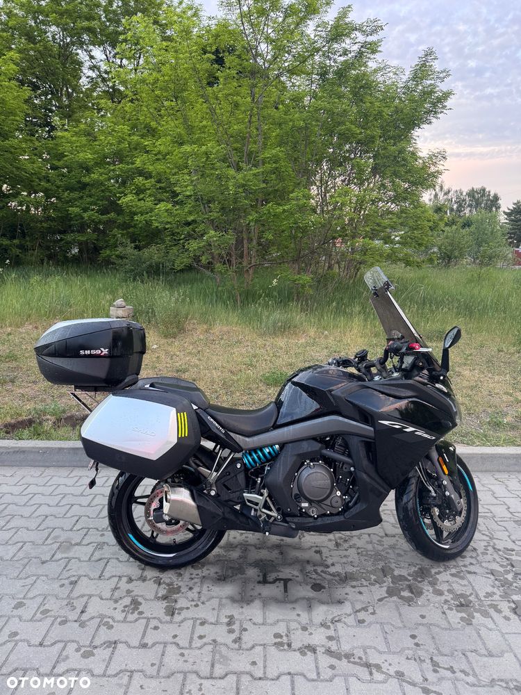 CFMoto 650 MT - 10