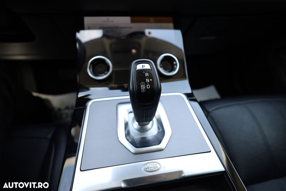 Land Rover Range Rover Evoque - 29