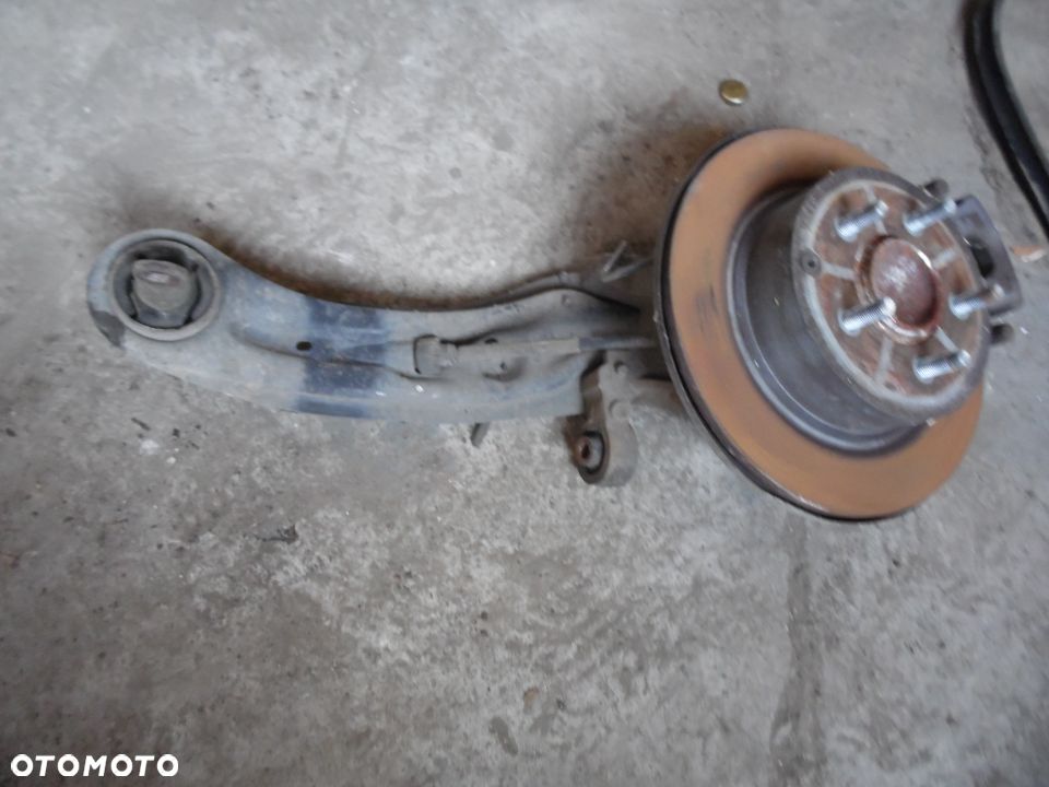 Zwrotnica lewa lewy tył tylna Chrysler Sebring III - 2