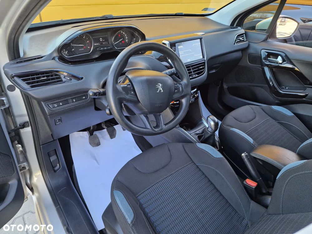 Peugeot 208 HDi 68 Access - 5