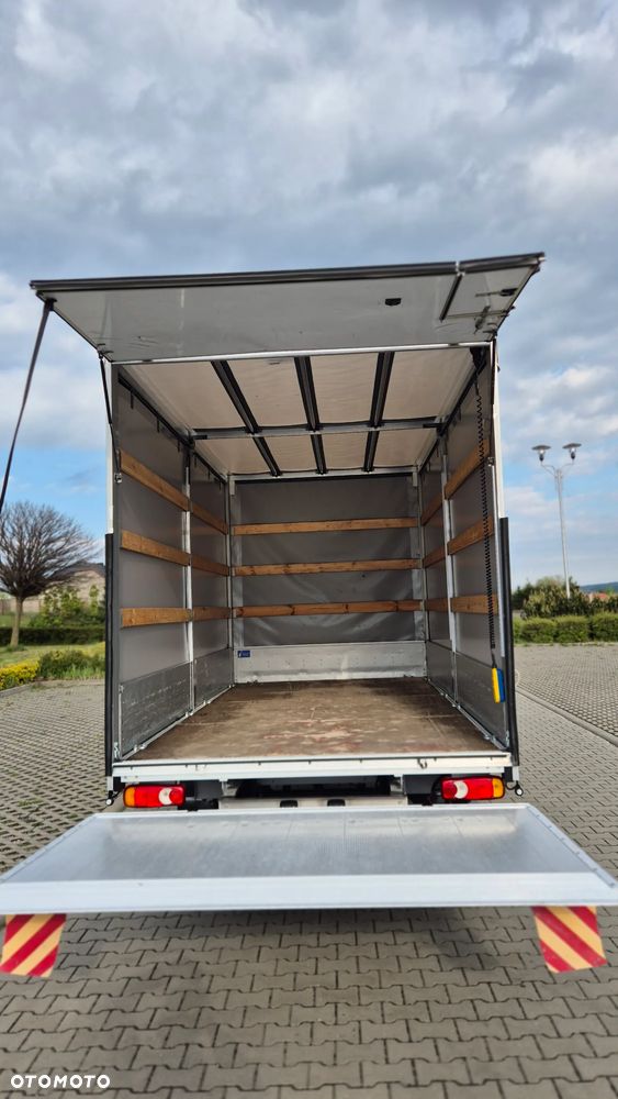 Renault Master - 18
