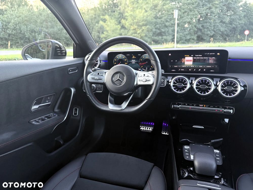 Mercedes-Benz Klasa A 200 4-Matic AMG Line 8G-DCT - 14