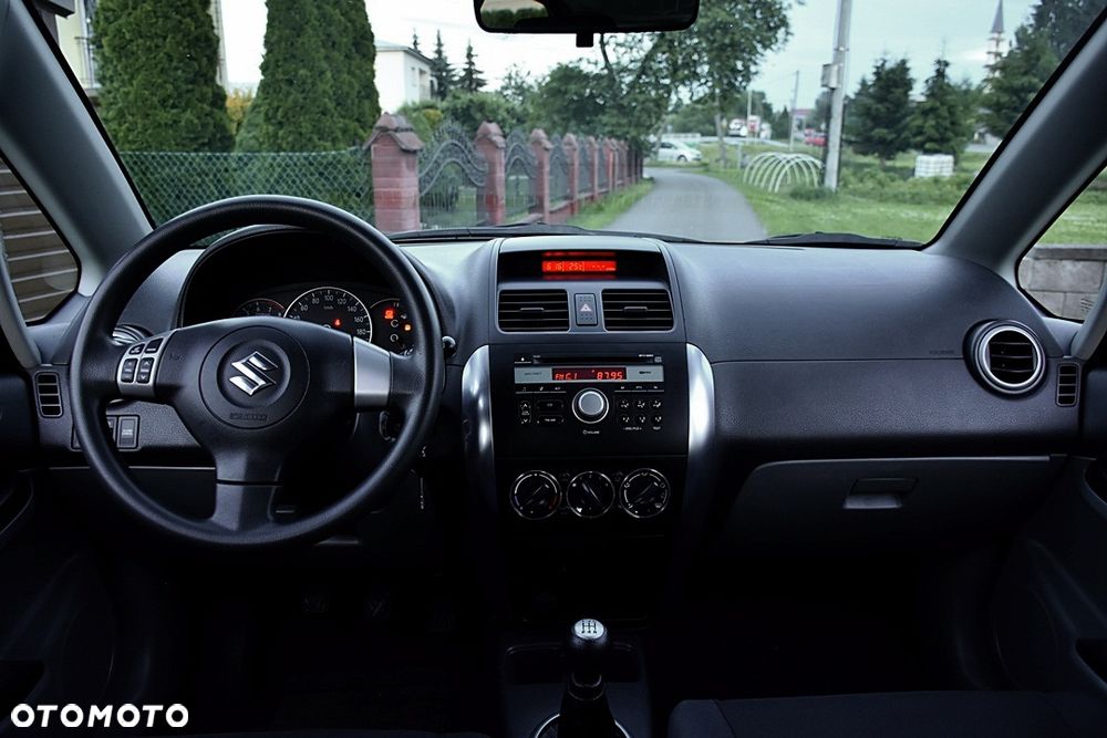 Suzuki SX4 1.6 VVT 4x2 Comfort - 5