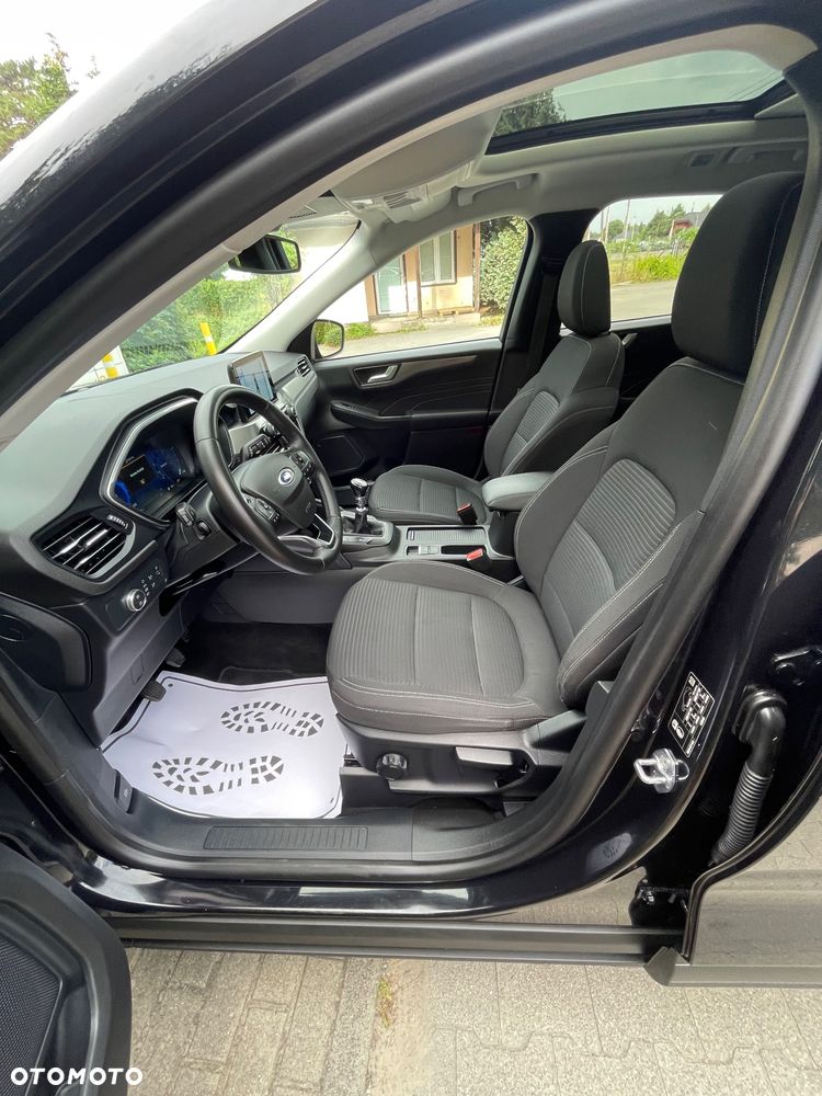 Ford Kuga - 22