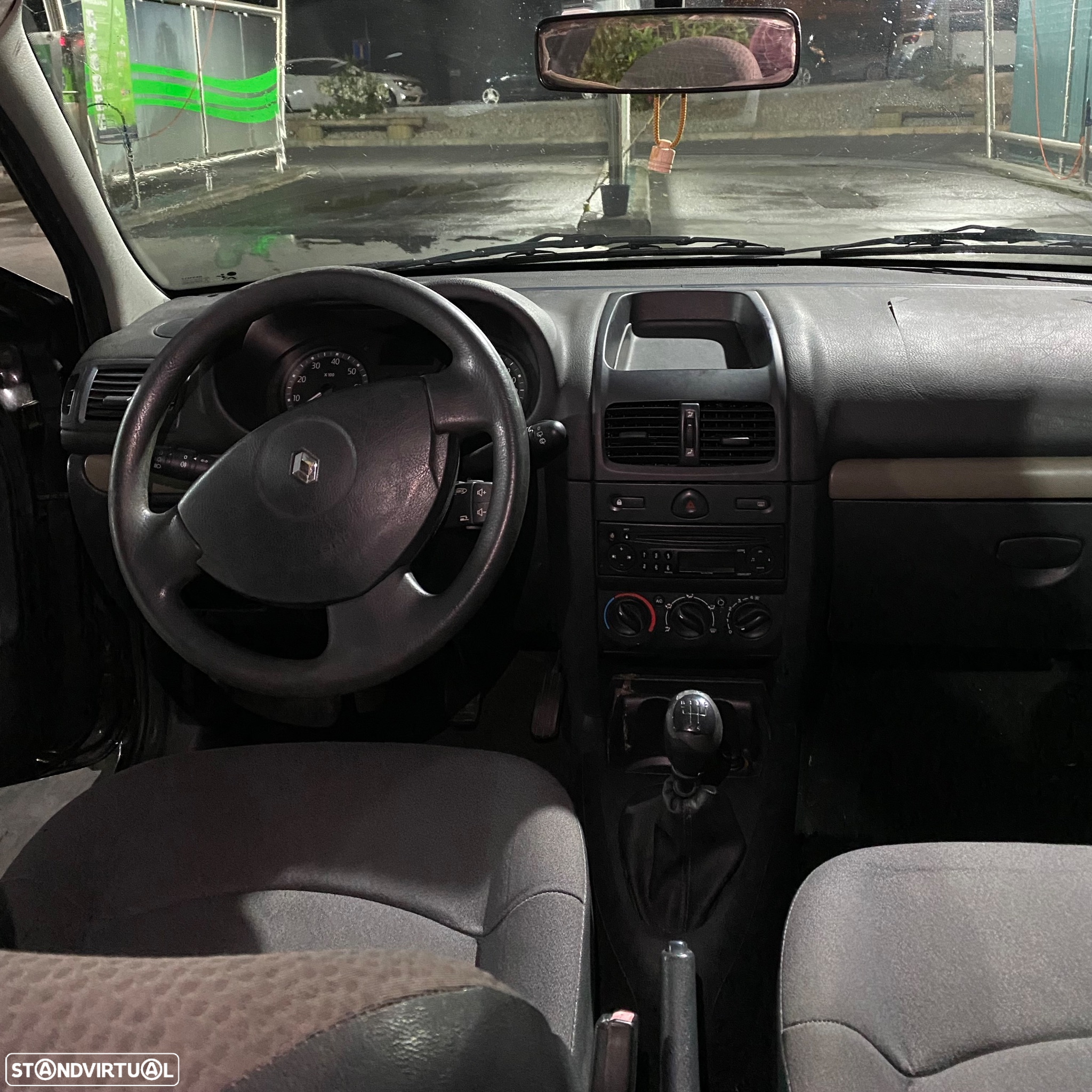 Renault Clio 1.2 Authentique - 7