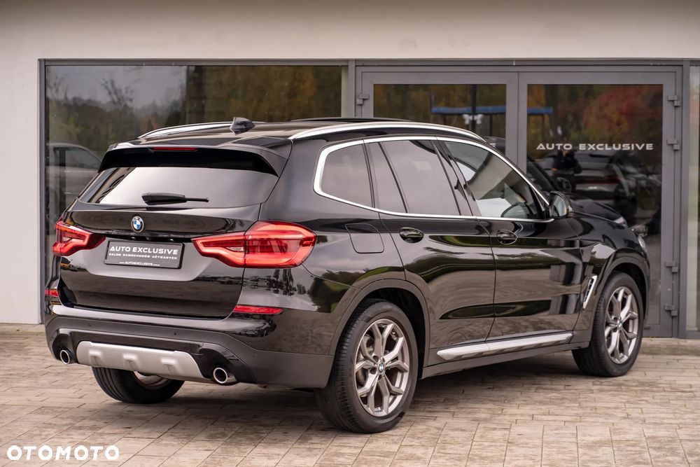 BMW X3 sDrive18d - 24