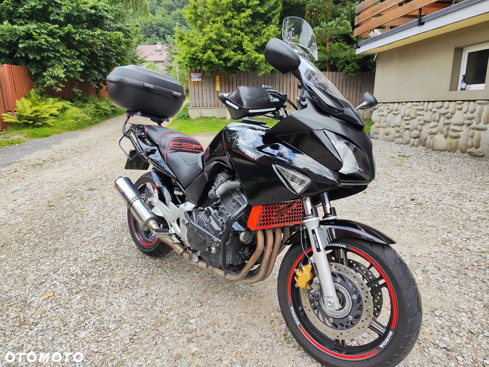 Honda CBF - 2