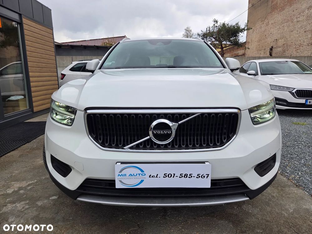 Volvo XC 40 D3 SCR Momentum - 5