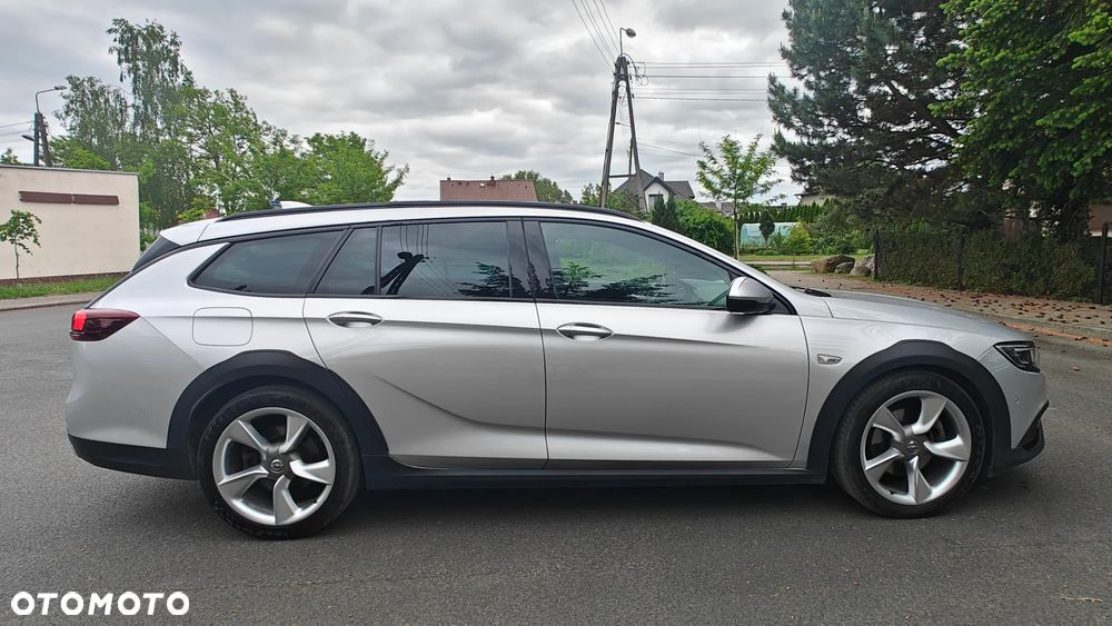 Opel Insignia 2.0 BiTurbo 4x4 Innovation - 6