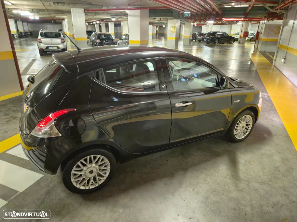 Lancia Ypsilon 1.2 S&S Platinum - 8