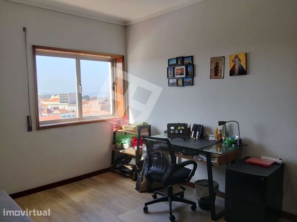 Apartamento T2 mobilado com vistas privilegiadas para a Ria de Aveiro - Grande imagem: 3/29