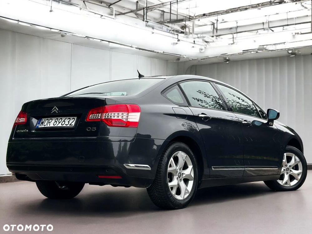Citroën C5 2.0i 16V Exclusive Equilibre Navi - 16