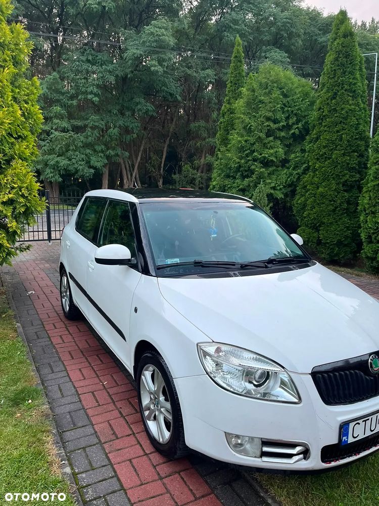 Skoda Fabia 1.6 16V Style - 1