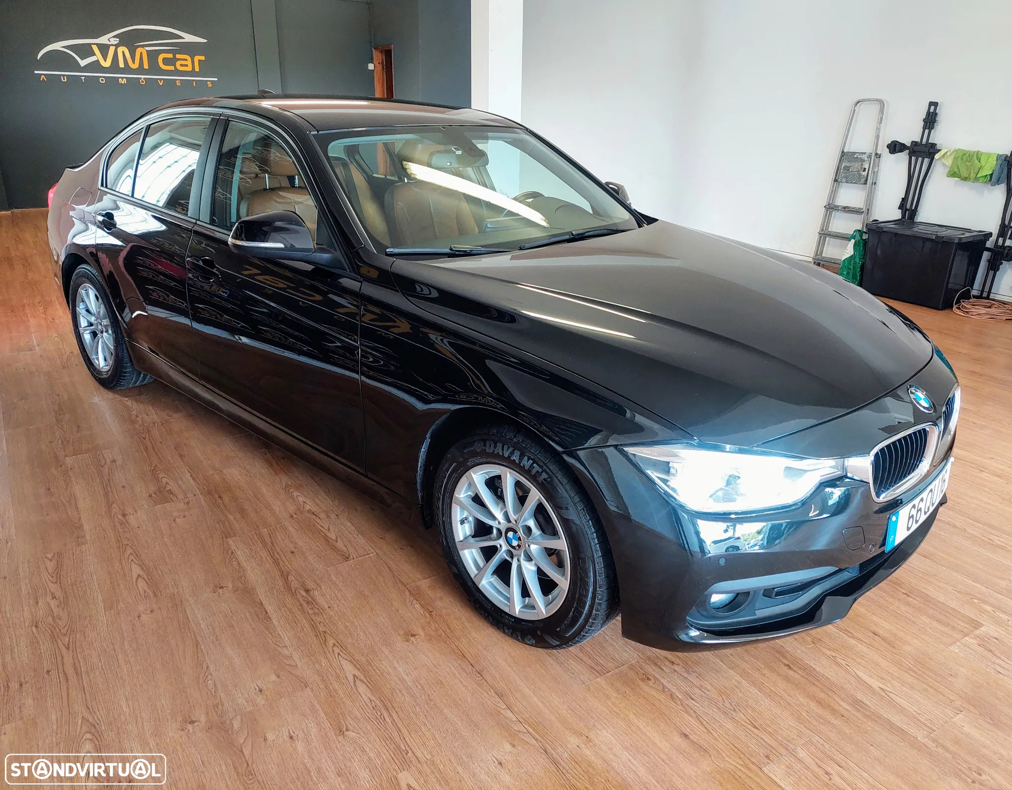 BMW 320 d Line Luxury - 14