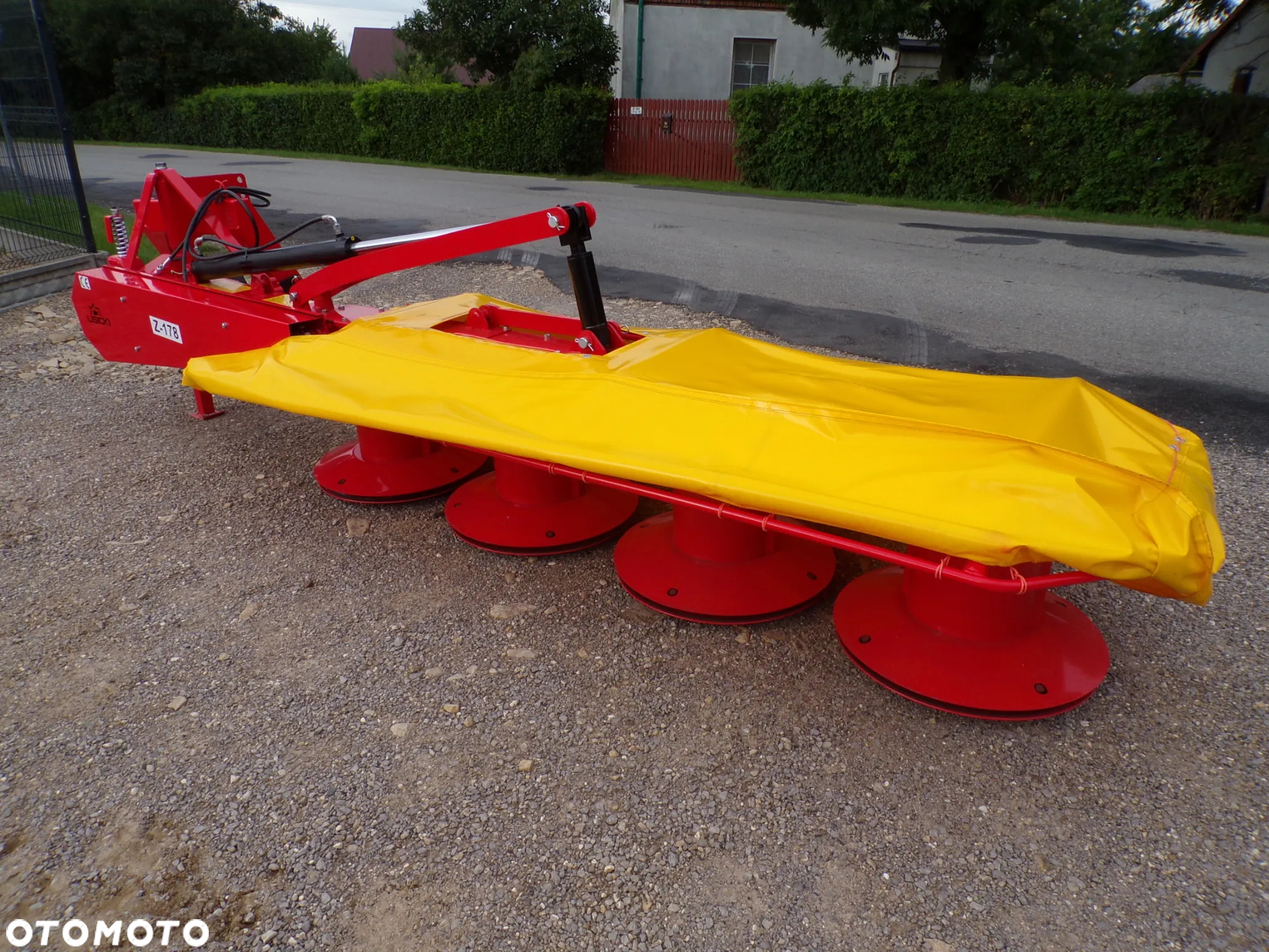 Kosiarka Rotacyjna 2,6m Hydrauliczna LISICKI 4-Bębny Noże/Osłona/Plandeka - 7