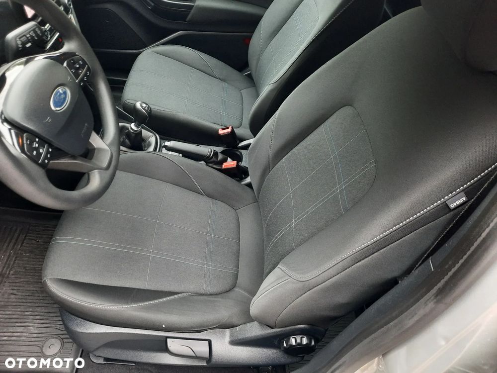 Ford Fiesta 1.0 EcoBoost S&S TITANIUM - 19