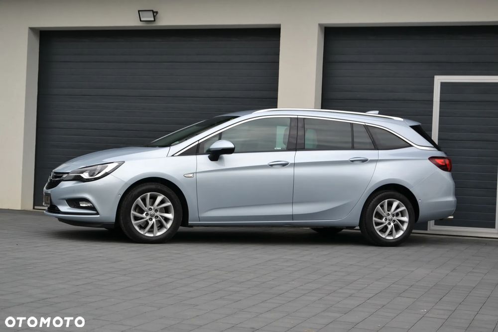Opel Astra 1.6 CDTI Dynamic S&S - 11
