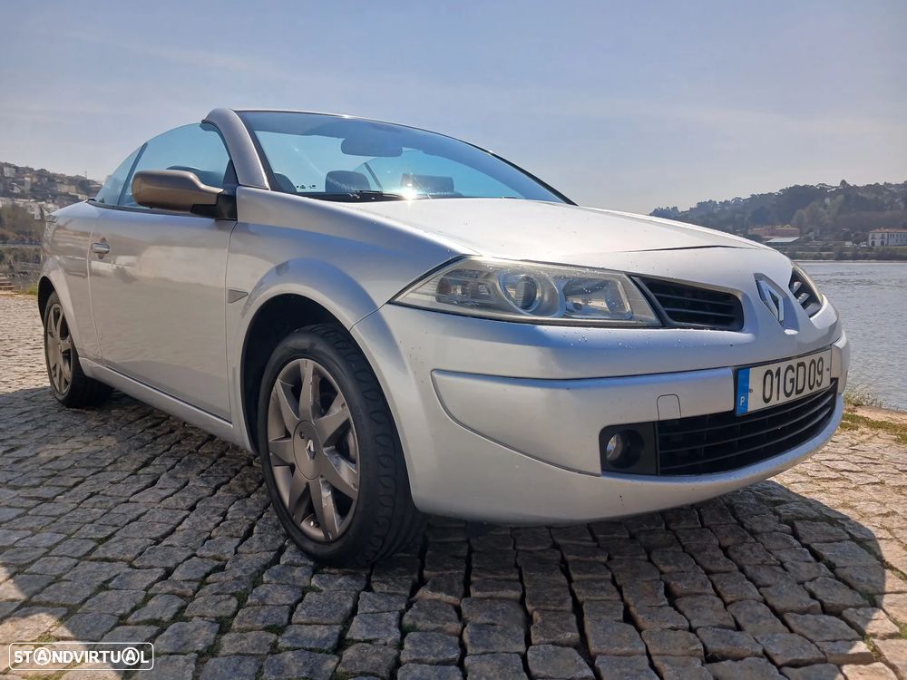 Renault Mégane CC 1.5 dCi Extreme - 1