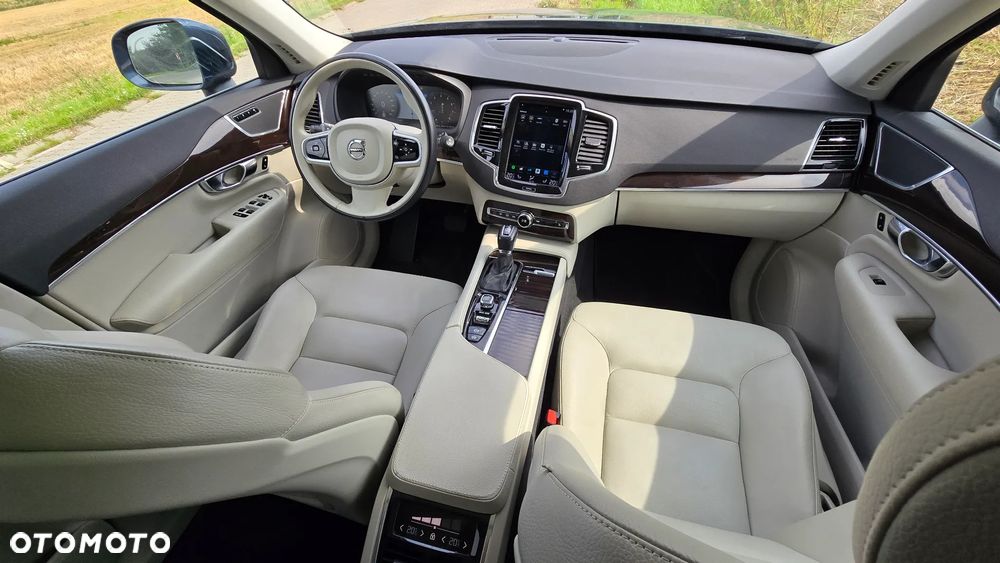 Volvo XC 90 T6 AWD Momentum 7os - 16