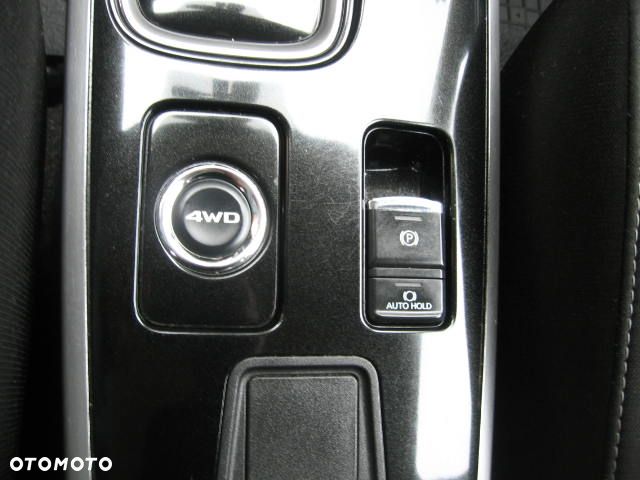Mitsubishi Outlander 2.0 Intense + Navi 4WD CVT - 20