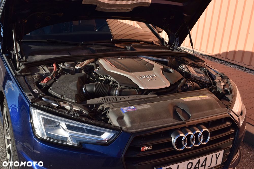 Audi S4 Limousine - 11