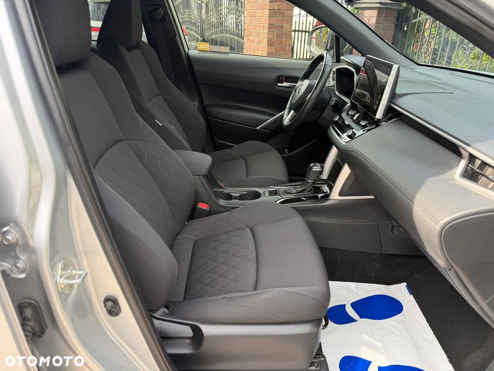 Toyota Corolla Cross 2.0 Hybrid Comfort - 16