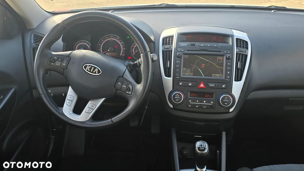 Kia Ceed - 18