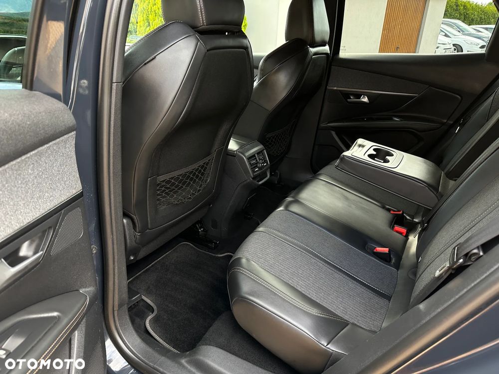 Peugeot 3008 1.6 BlueHDi Allure S&S - 25