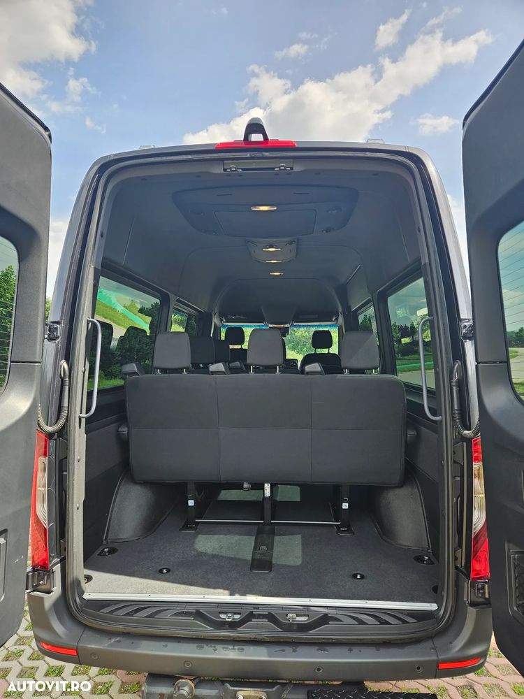 Mercedes-Benz Sprinter - 8
