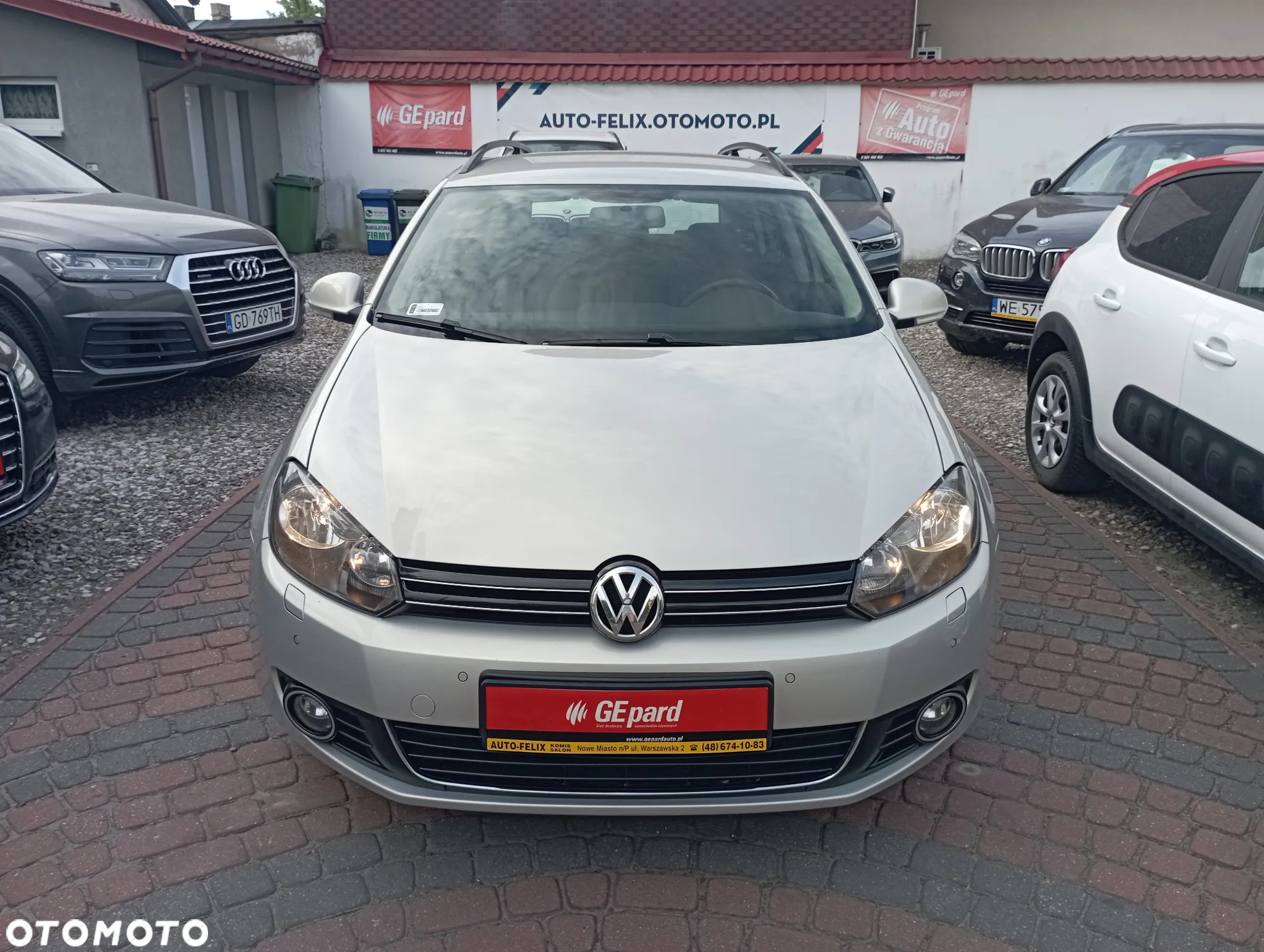 Volkswagen Golf VI 1.6 TDI Highline - 2