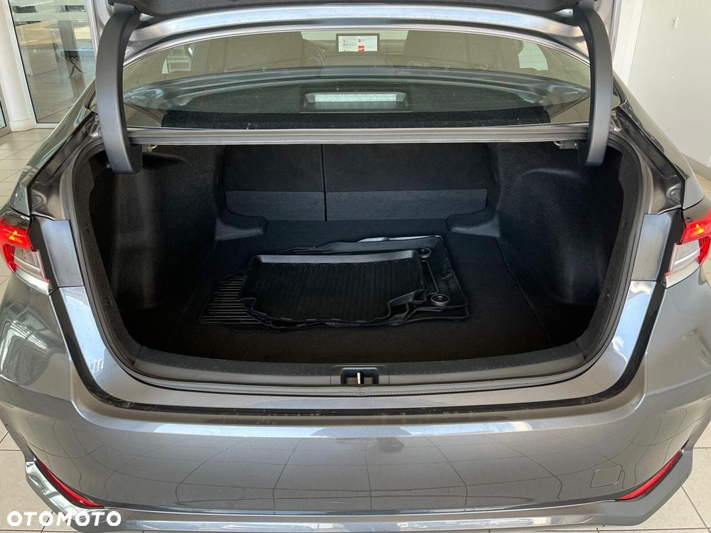 Toyota Corolla 1.8 Hybrid Comfort - 9