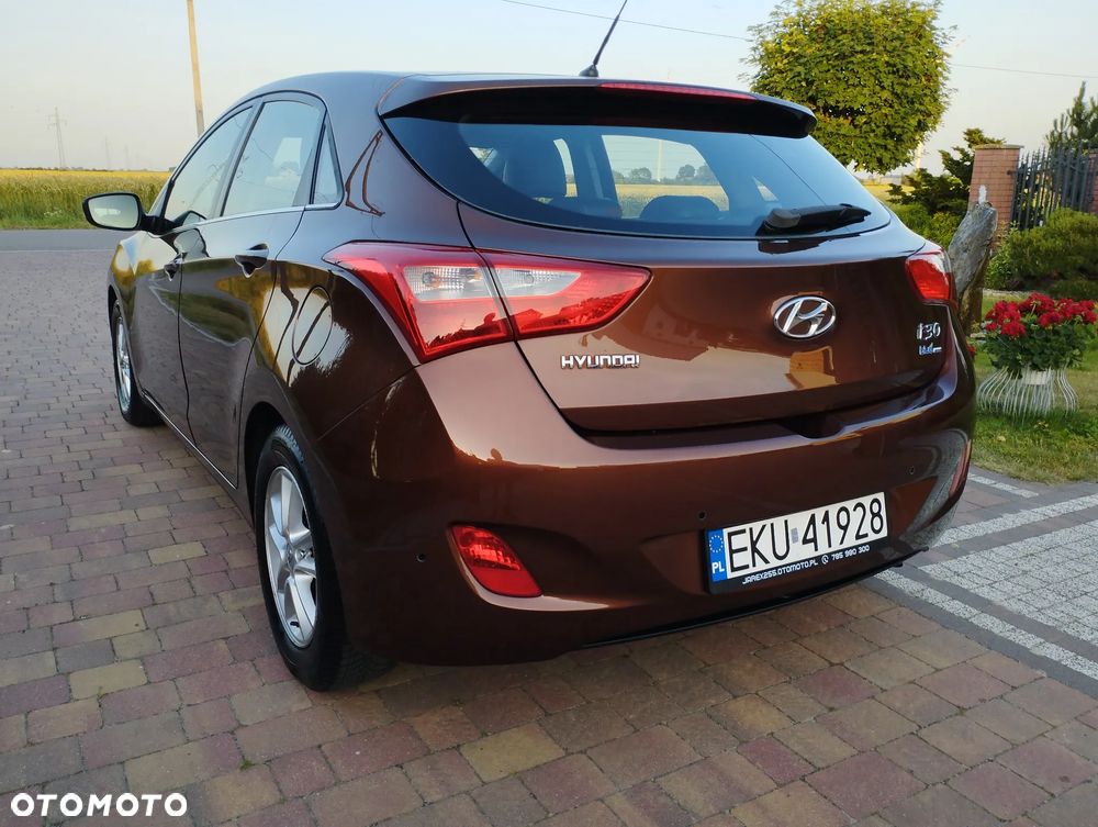 Hyundai i30 1.6 GDI Premium - 4