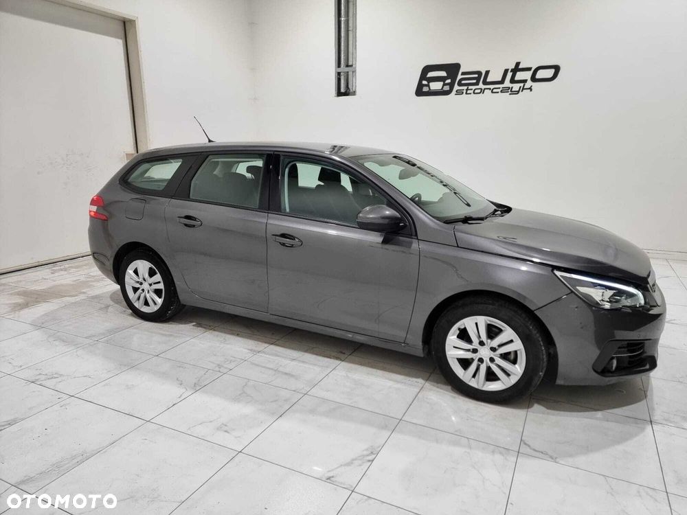 Peugeot 308 - 11