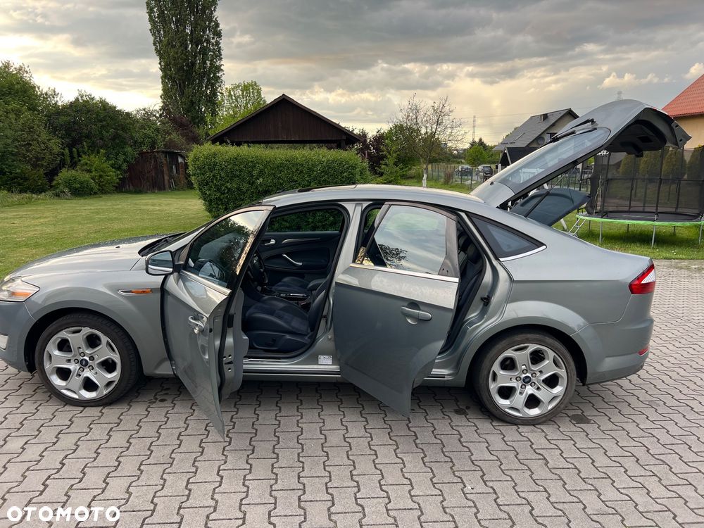 Ford Mondeo 2.0 TDCi Titanium - 16