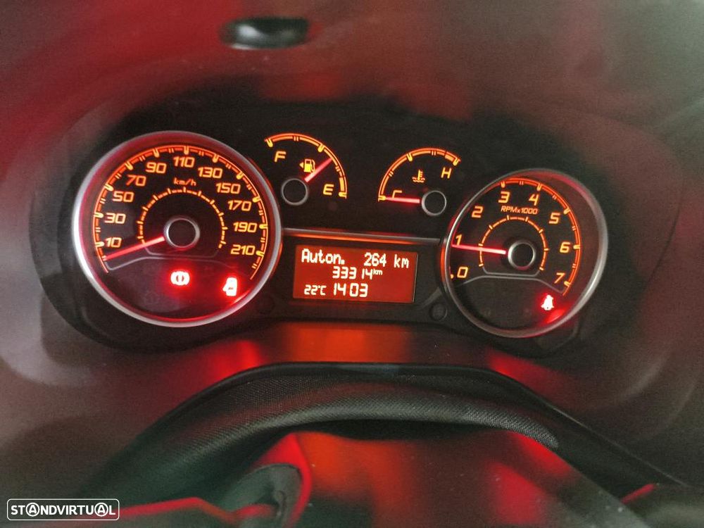 Fiat DOBLO CARGO 1.6 MJ SX 3L - 7