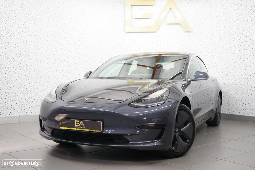 Tesla Model 3 Standard Range Plus RWD - 3