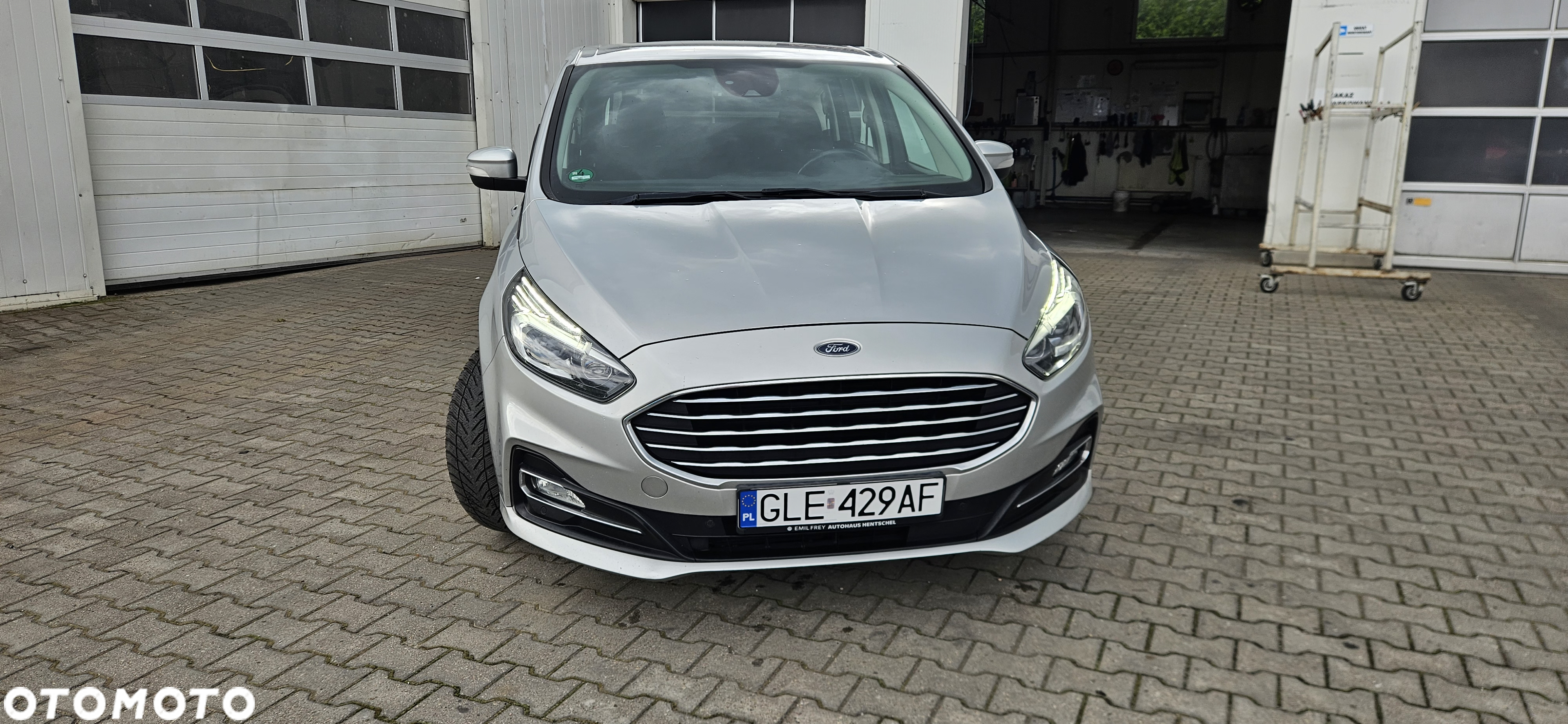 Ford S-Max 2.0 EcoBlue Titanium - 8