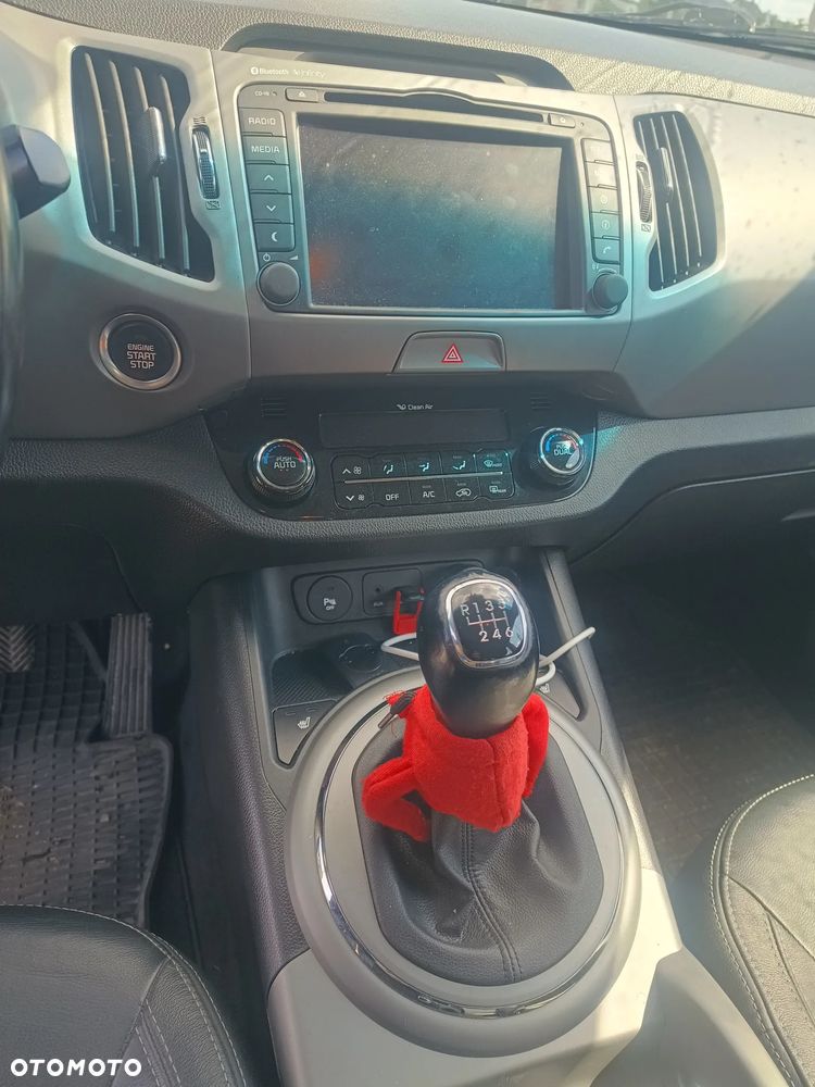 Kia Sportage 2,0 CRDI 2WD Vision - 6