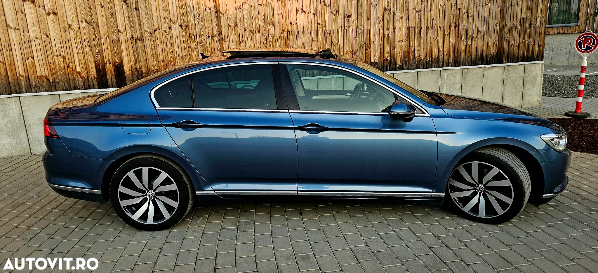 Volkswagen Passat - 11