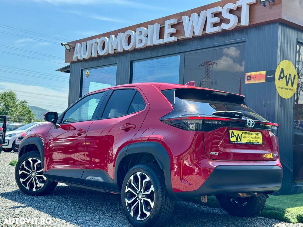 Toyota Yaris Cross 1.5 VVT-i HSD 4x2 Exclusive Elegant - 5