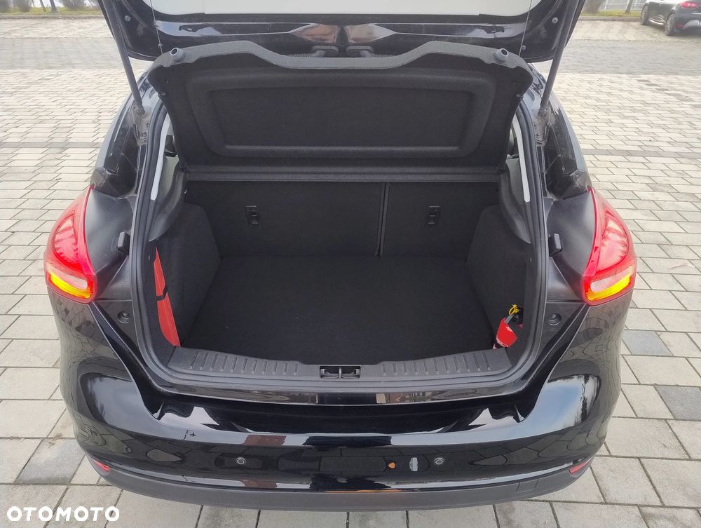 Ford Focus 1.6 Gold X - 11