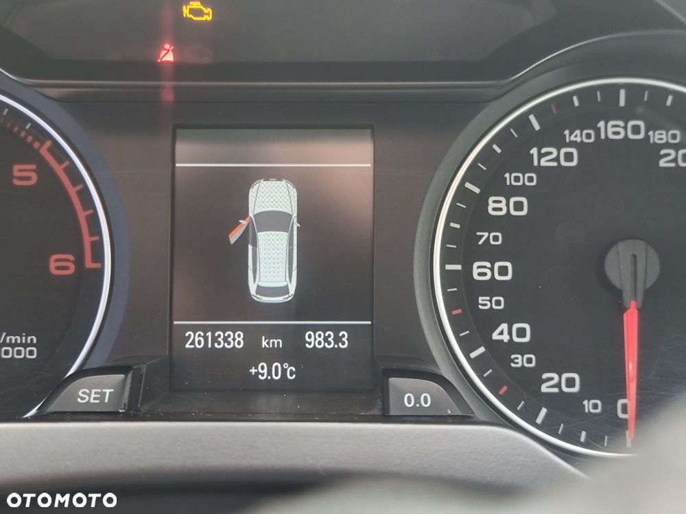 Audi A4 Avant 2.0 TDI - 7