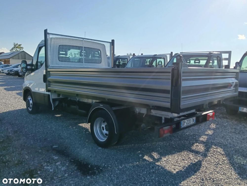 Iveco 35C13, 35C12, 35C14, 35C15 - 10