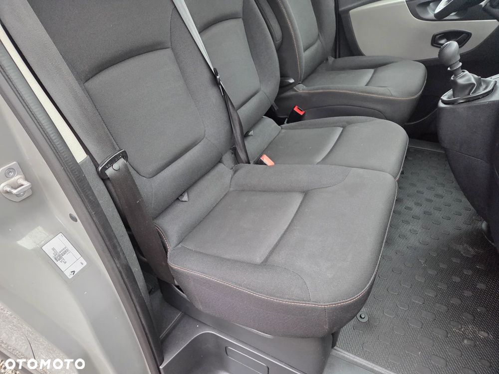 Renault Trafic - 15