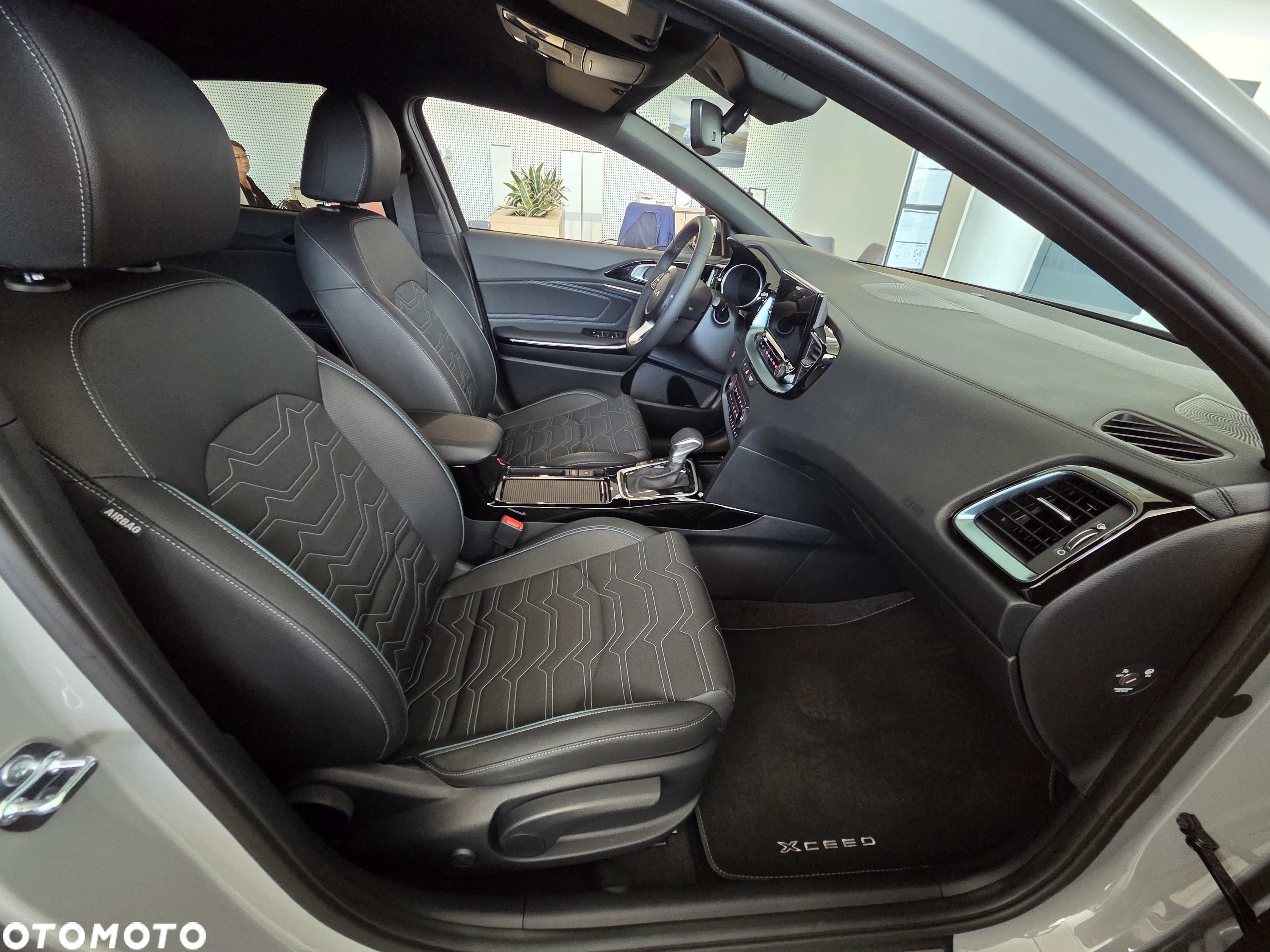 Kia XCeed 1.6 T-GDI Tribute DCT - 16